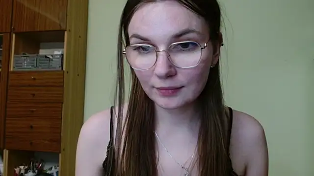 LooveELLYx online show from March 2025 08:52:02 PM