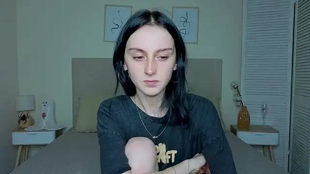 Little moly999 online show from November 2025 09:14:01 PM