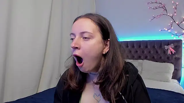 LilaVame online show from September 2025 07:19:02 PM