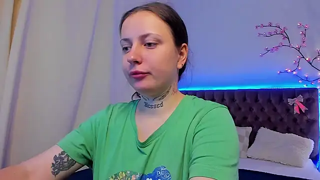 LilaVame online show from October 2025 07:36:02 PM