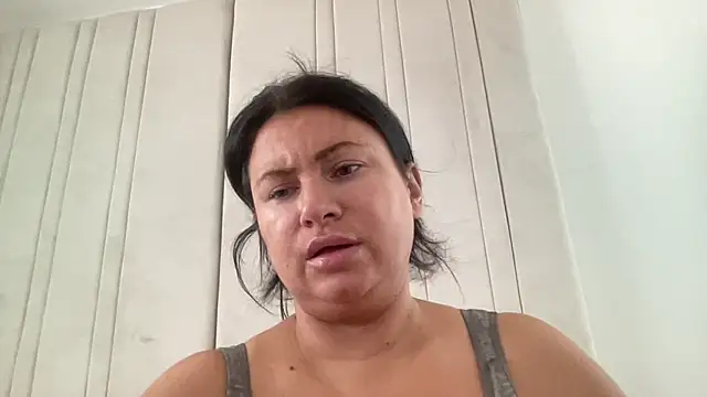 Desire-XOXOX online show from October 2025 11:19:01 AM