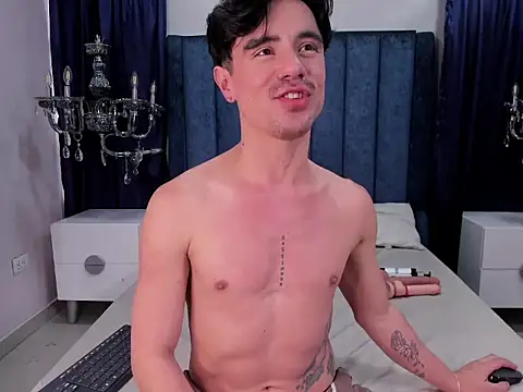 BryCams3 online show from October 2025 05:34:02 PM