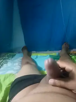 cora08 online show from October 2025 09:38:02 PM