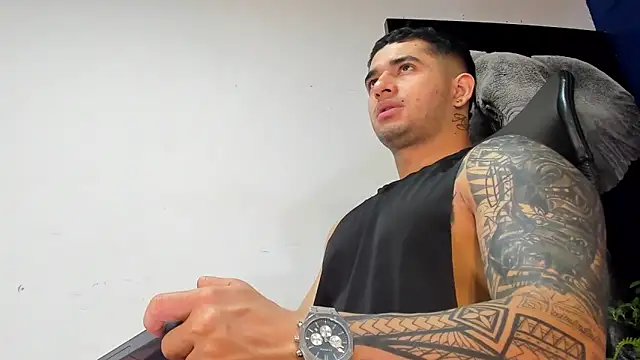 king falconer online show from November 2025 01:38:01 AM