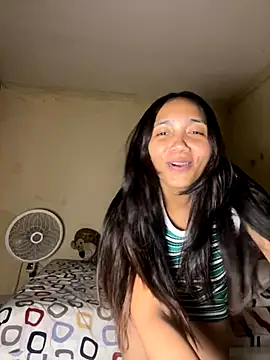 effie castroo online show from September 2025 02:27:01 AM