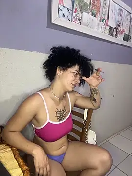 Snapshot of CamillyBlum chatting on November 2025 09:08:02 AM CamillyBlum online show from November 2025 09:08:02 AM