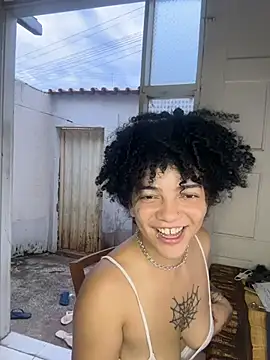 Snapshot of CamillyBlum chatting on November 2025 09:58:01 PM CamillyBlum online show from November 2025 09:58:01 PM