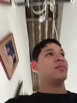 RobinLenoxx online show from October 2025 04:40:01 PM