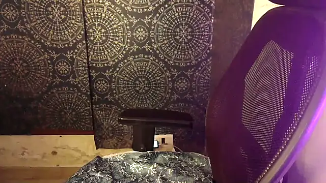 Snapshot of catpussy_ruhi chatting on November 2025 03:27:01 AM catpussy ruhi online show from November 2025 03:27:01 AM