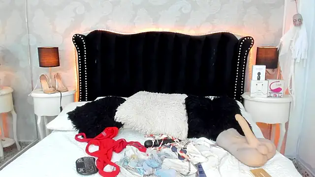 ViictoriaGrey online show from October 2025 02:36:02 AM