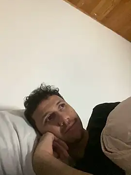 Snapshot of Michaell_Spinelly chatting on September 2025 04:51:02 AM Michaell Spinelly online show from September 2025 04:51:02 AM