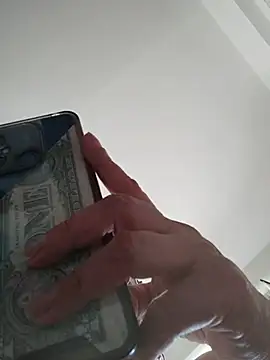 Snapshot of Cailinmilf chatting on October 2025 09:36:01 PM Cailinmilf online show from October 2025 09:36:01 PM