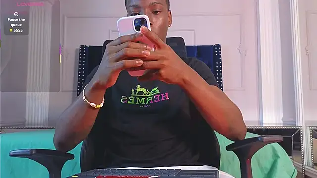 Snapshot of CharlesBrown_ chatting on October 2025 12:56:02 PM CharlesBrown online show from October 2025 12:56:02 PM