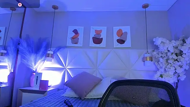 Snapshot of Valeria_carter chatting on October 2025 07:48:02 PM Valeria carter online show from October 2025 07:48:02 PM