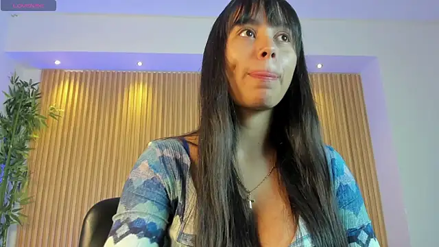 freyja sweet  online show from November 2025 12:36:02 PM