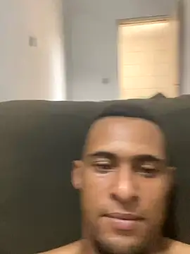 Snapshot of freedmar chatting on November 2025 04:24:01 PM freedmar online show from November 2025 04:24:01 PM