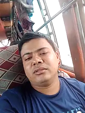 Snapshot of CatchingBouquet chatting on October 2025 04:20:02 AM CatchingBouquet online show from October 2025 04:20:02 AM