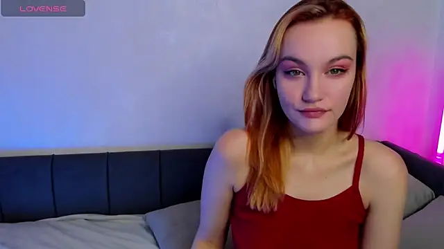 Snapshot of Ida_FaneStain chatting on October 2025 02:44:01 AM Ida FaneStain online show from October 2025 02:44:01 AM