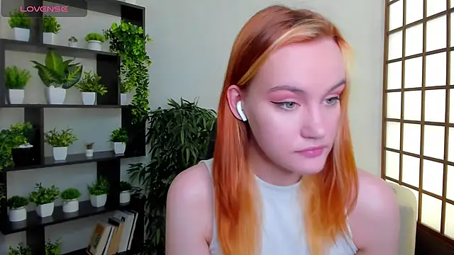 Snapshot of Ida_FaneStain chatting on October 2025 02:45:01 AM Ida FaneStain online show from October 2025 02:45:01 AM