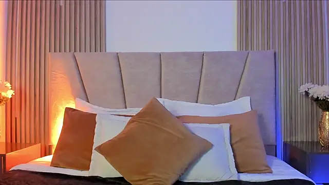 Snapshot of Victoria_Beaumont chatting on October 2025 12:15:02 PM Victoria Beaumont online show from October 2025 12:15:02 PM