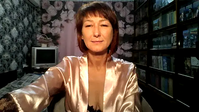 Snapshot of Pline1 chatting on October 2025 05:19:02 PM Pline1 online show from October 2025 05:19:02 PM