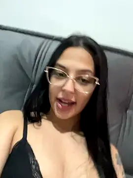 jujuarantes  2025 online show from September 2025 03:15:01 PM