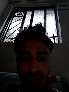 Snapshot of Sidfri214 chatting on November 2025 10:21:02 PM Sidfri214 online show from November 2025 10:21:02 PM