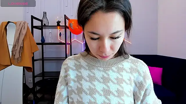 Snapshot of Kat__cat chatting on October 2025 02:39:02 AM Kat cat online show from October 2025 02:39:02 AM