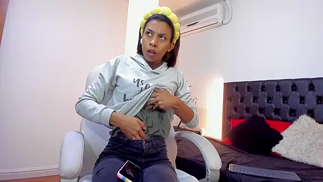 ivi lopez online show from September 2025 11:43:02 AM