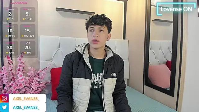 Snapshot of Axel__Evans chatting on September 2025 11:48:01 AM Axel Evans online show from September 2025 11:48:01 AM