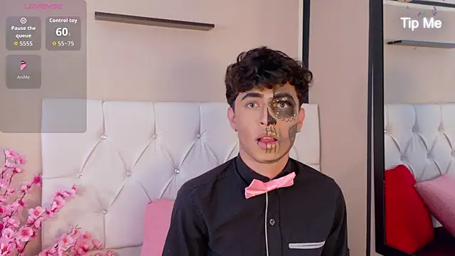 Snapshot of Axel__Evans chatting on October 2025 01:08:02 PM Axel Evans online show from October 2025 01:08:02 PM