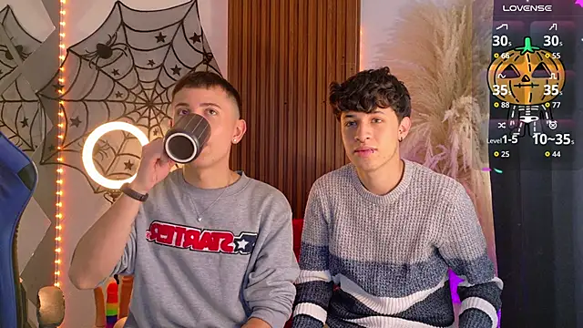 Snapshot of Axel__Evans chatting on October 2025 12:03:01 PM Axel Evans online show from October 2025 12:03:01 PM