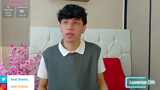 Snapshot of Axel__Evans chatting on October 2025 01:00:02 PM Axel Evans online show from October 2025 01:00:02 PM