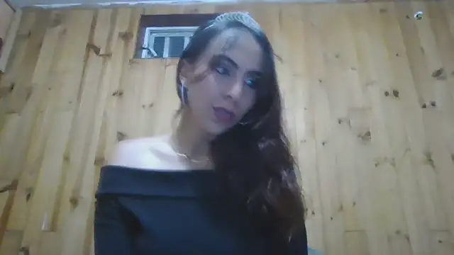 Snapshot of Roselingalvis13 chatting on November 2025 02:35:02 AM Roselingalvis13 online show from November 2025 02:35:02 AM