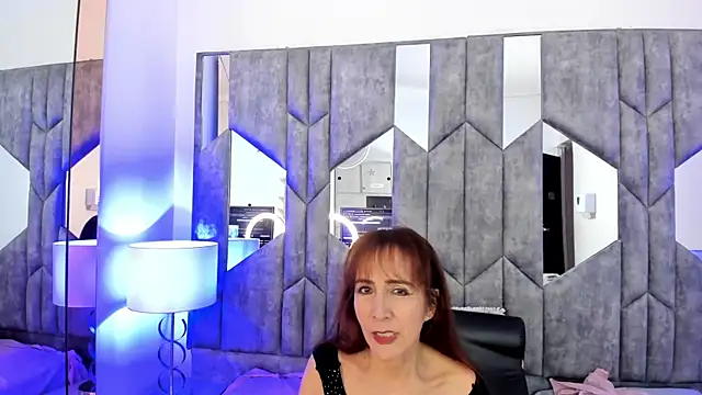 BestLadyMature online show from October 2025 07:57:02 PM