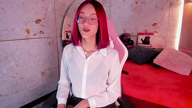 Snapshot of daphne_courtis chatting on October 2025 03:15:02 AM daphne courtis online show from October 2025 03:15:02 AM