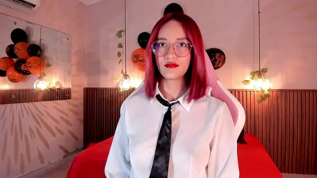 Snapshot of daphne_courtis chatting on October 2025 03:18:02 AM daphne courtis online show from October 2025 03:18:02 AM