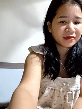 Maria2299 online show from November 2025 05:44:01 PM