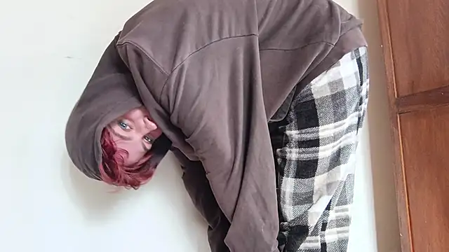 nyxofempusa online show from October 2025 06:43:01 PM