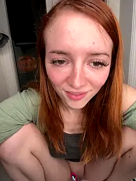 FayeFlame online show from October 2025 08:35:01 PM