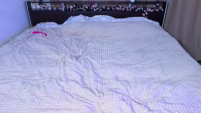 Candy Flosse online show from November 2025 09:31:02 AM