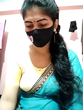 Snapshot of Prionti- chatting on October 2025 03:02:02 AM Prionti- online show from October 2025 03:02:02 AM