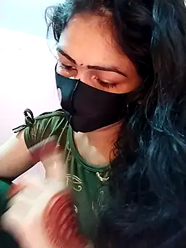 Snapshot of Prionti- chatting on October 2025 04:02:01 AM Prionti- online show from October 2025 04:02:01 AM