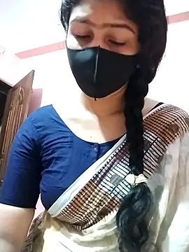 Snapshot of Prionti- chatting on November 2025 02:56:02 AM Prionti- online show from November 2025 02:56:02 AM