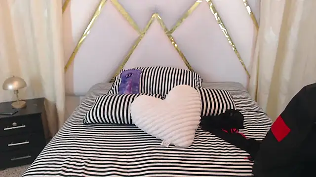 Madison Copers online show from September 2025 11:43:02 AM