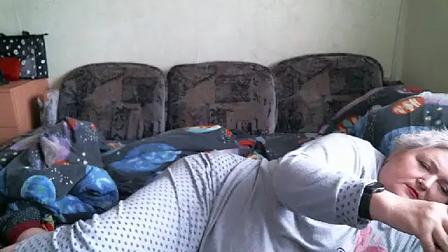 Snapshot of Lana555 chatting on October 2025 01:00:01 PM Lana555 online show from October 2025 01:00:01 PM