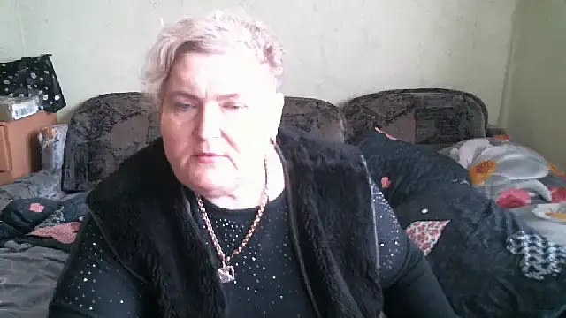 Snapshot of Lana555 chatting on November 2025 12:15:02 PM Lana555 online show from November 2025 12:15:02 PM