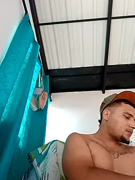 Snapshot of Juamcho433 chatting on December 2025 12:56:01 PM Juamcho433 online show from December 2025 12:56:01 PM