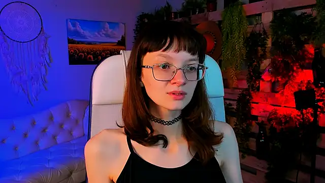 MollyJiggles online show from September 2025 12:17:01 PM