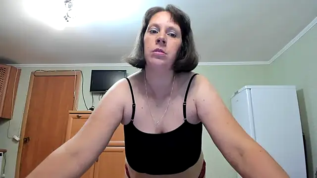 Snapshot of KATTYWARM_ chatting on September 2025 10:47:01 PM KATTYWARM online show from September 2025 10:47:01 PM